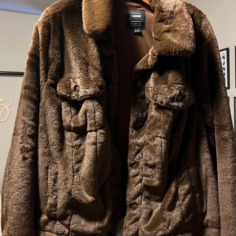 Brown faux fur jacket/coat